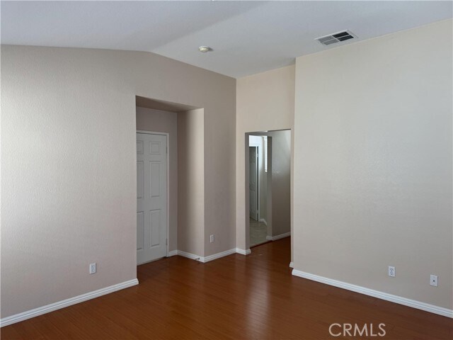 Building Photo - 8716 Grand Oaks Ct