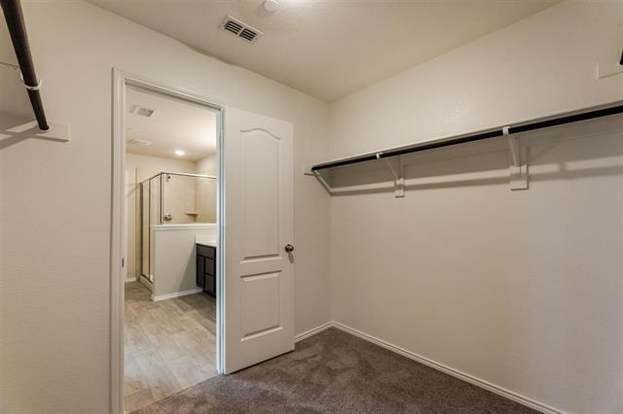 Building Photo - 3537 Brentwood Dr