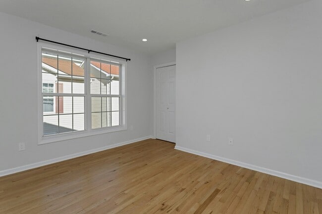 Building Photo - 187 West Ave