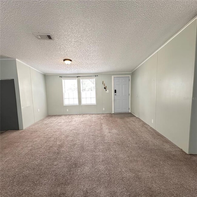 Building Photo - 6834 Glen Meadow Dr
