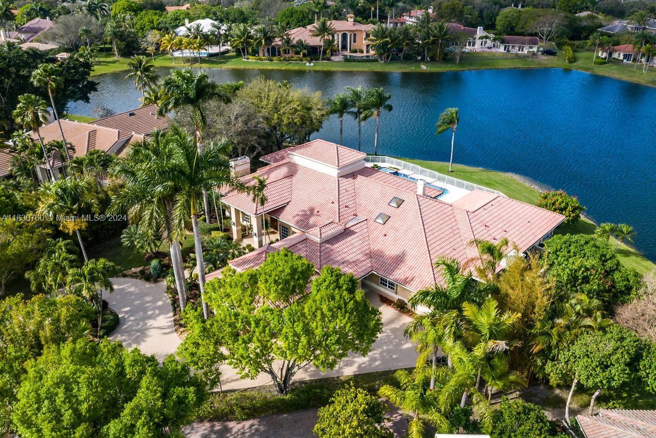 Building Photo - 7701 Salem Ln