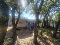 Building Photo - 21401 Lindeman Ln