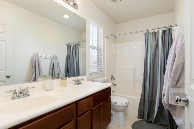 Building Photo - Hidden Meadows Executive 4bd 2.15 ba Home