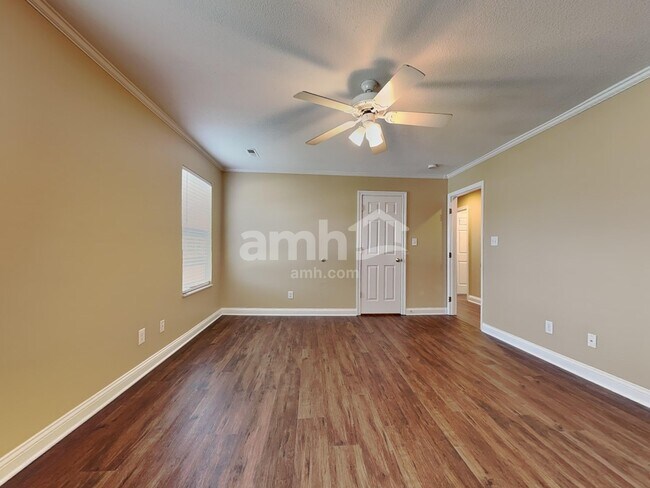 Building Photo - 8209 Jade Tree Ln