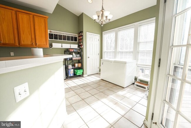 Building Photo - 6046 Smooth Stone Pl