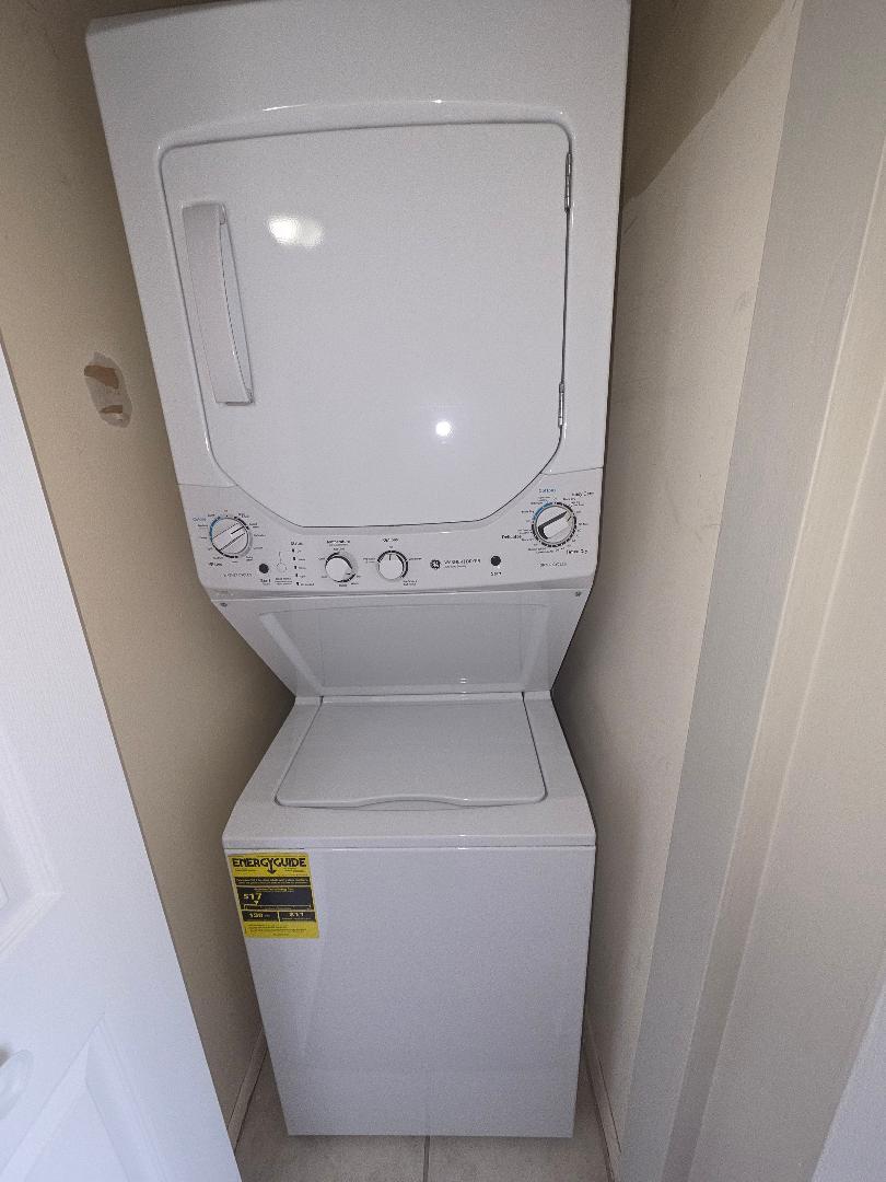 newer washer / dryer - 400 Echo Ln