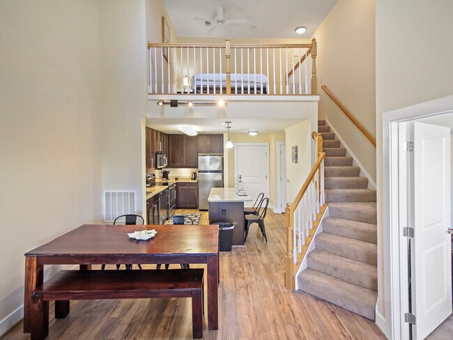 Building Photo - 599 John Carlyle St