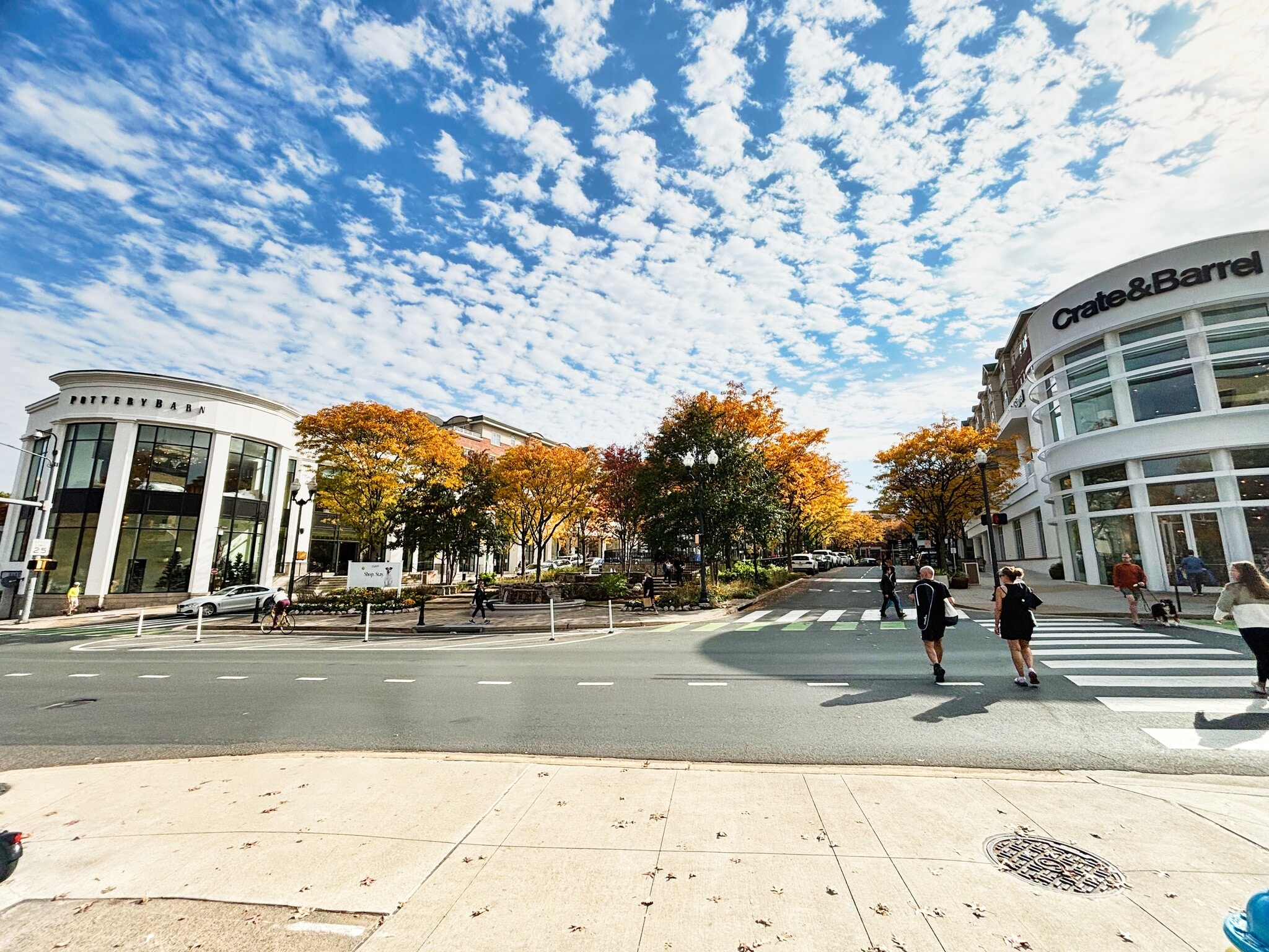 Building Photo - 1021 N Garfield St