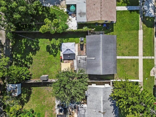 Building Photo - 326 50th Ave N