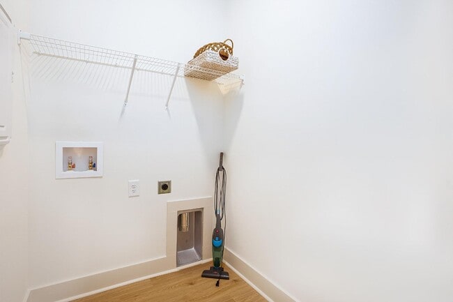 Building Photo - 7355 U.S. Hwy 280 W