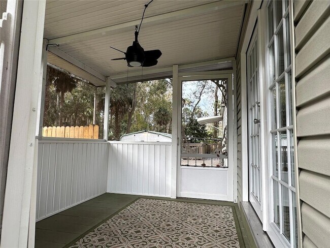 Building Photo - 24007 River Rd