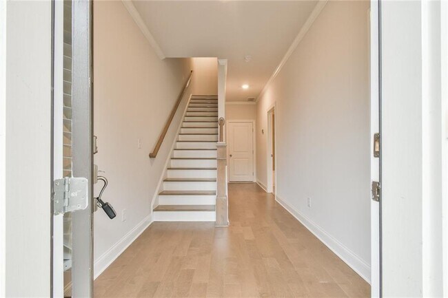 Building Photo - 4020 Maypop Ln