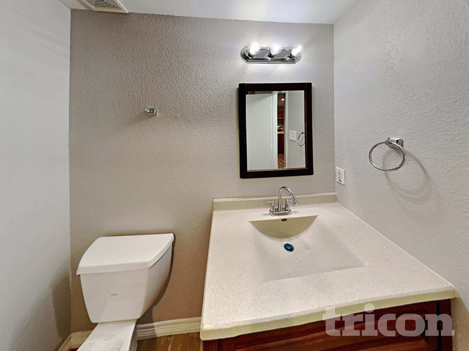 Building Photo - 433 Candlestick Trail