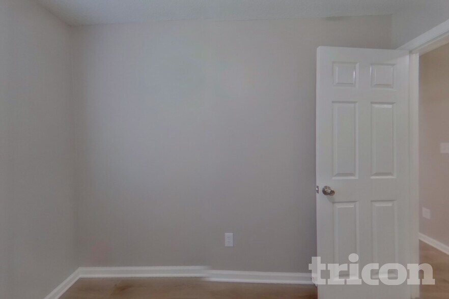 Building Photo - 2207 Planters Knoll Ln