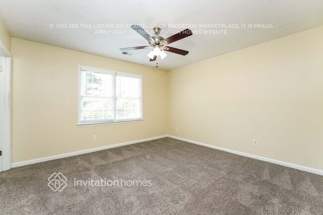 Building Photo - 452 Tower Pl