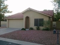 Building Photo - EXCELLENT CORNER LOT HOME IN ADULT COMMUNITY!
