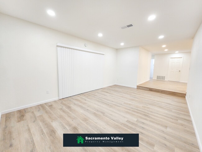 Building Photo - 7692 Rotherton Way