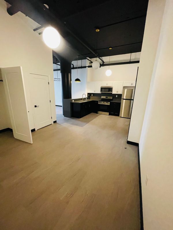 Building Photo - 480 Myrtle St