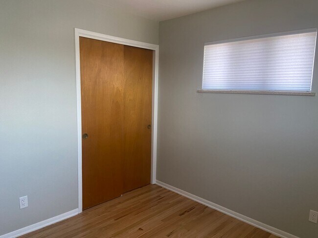 Building Photo - Charming 2 bedroom home in Ruby Hill neighborhood of Denver