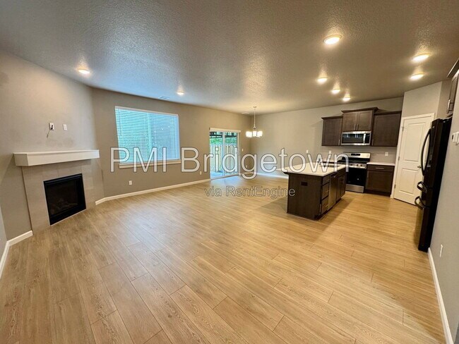 Building Photo - 3715 SW 190th Ter