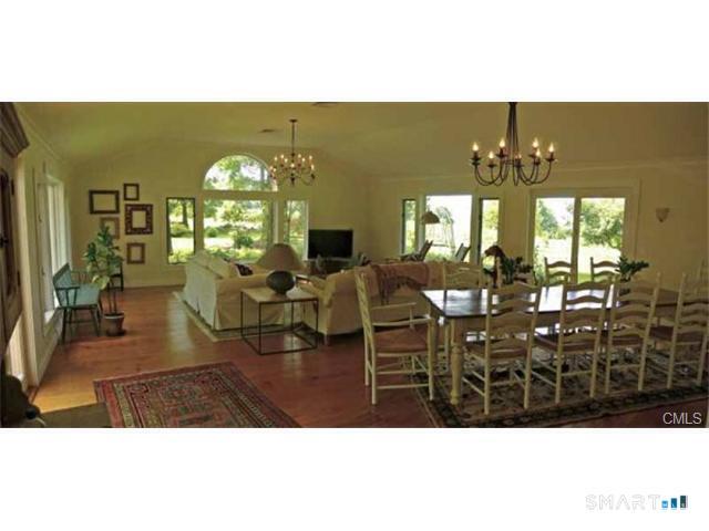 Building Photo - 38 Strawberry Ridge Rd