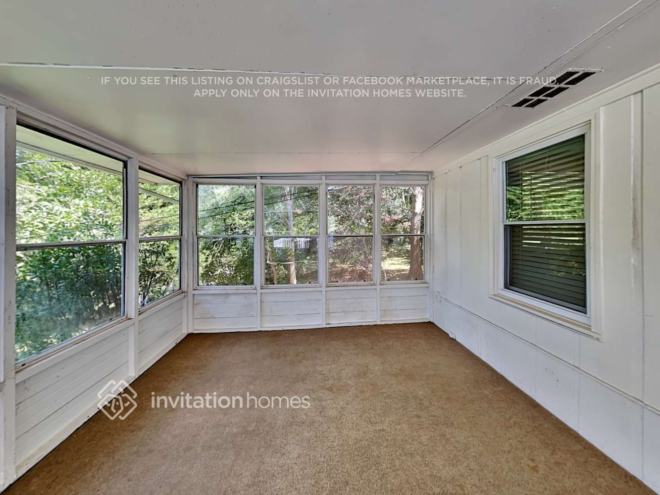 Building Photo - 504 Rivercrest Dr