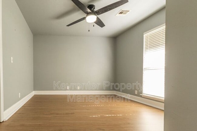 Building Photo - 17300 Zinc Dr