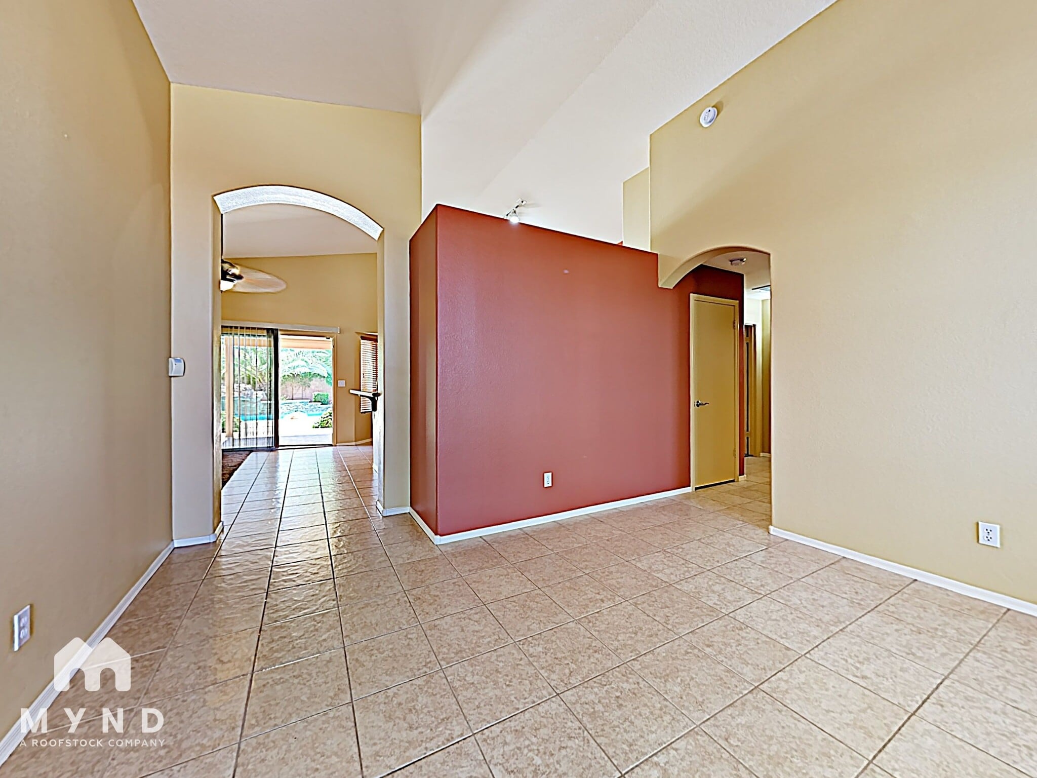 Building Photo - 1723 W Boston St