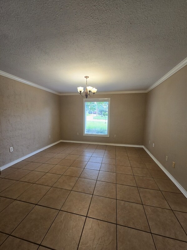 Building Photo - 1822 Northwood Ct