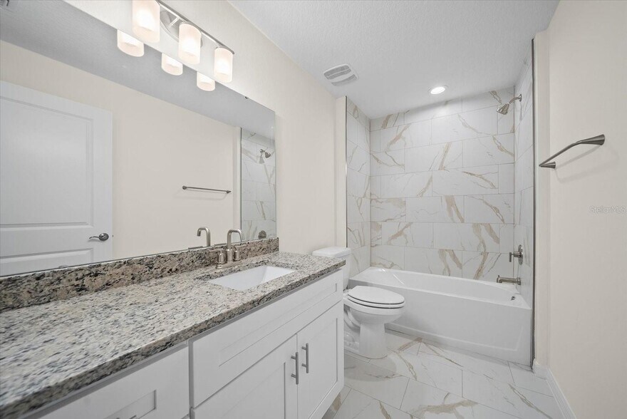 Building Photo - 57 Wellstream Ln