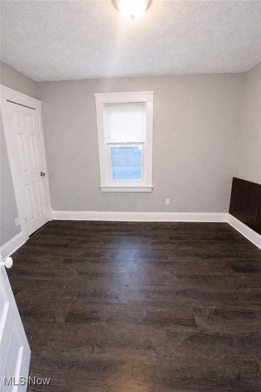 Building Photo - 4415 Pearse Ave