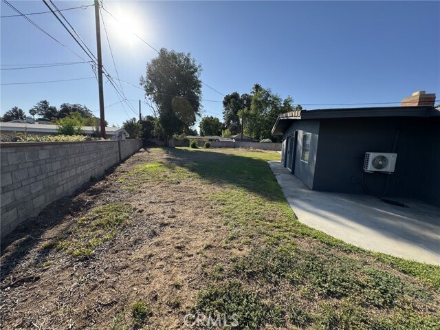Building Photo - 5998 Mona Bell Ct