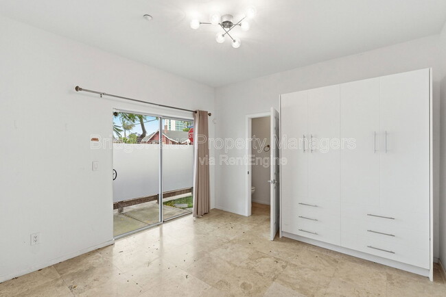 Building Photo - 4147 Bachman Pl