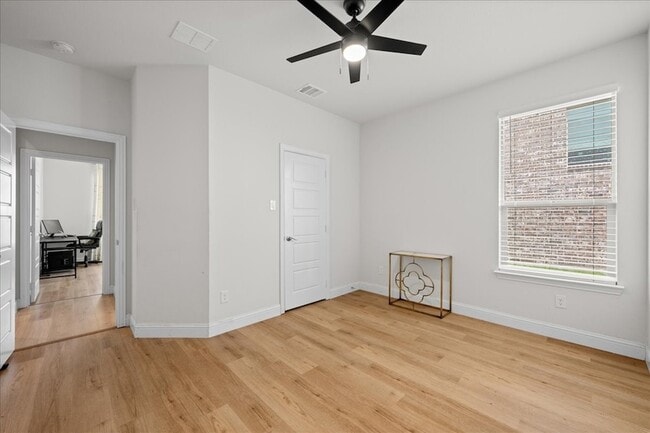 Building Photo - 3222 Mattie Grey Ln