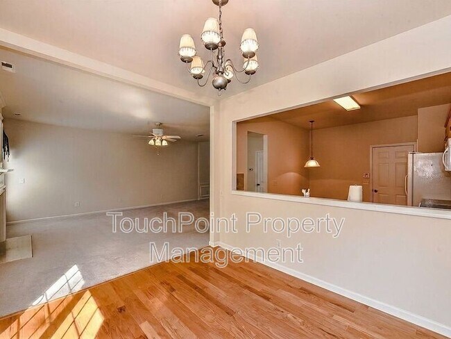 Building Photo - 9043 Mcalwaine Preserve Ave