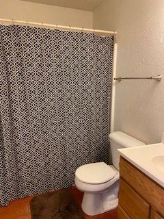 Building Photo - 726 Chanticleers Ln