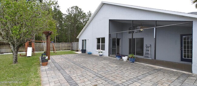 Building Photo - 11816 Collins Creek Dr