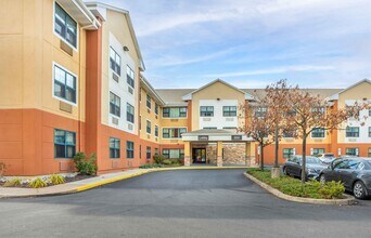 Building Photo - Furnished Studio-Philadelphia - Malvern - Great Valley