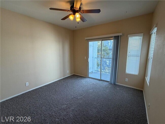Building Photo - Green Valley 1BR Condo with Quartz Counters, Pool & Covered Parking