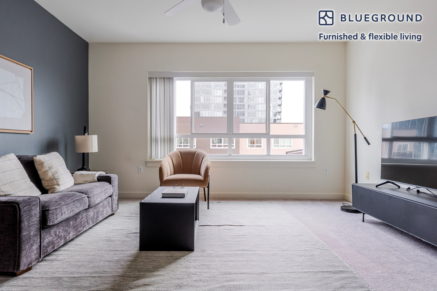 Building Photo - 362 Bellevue Way NE