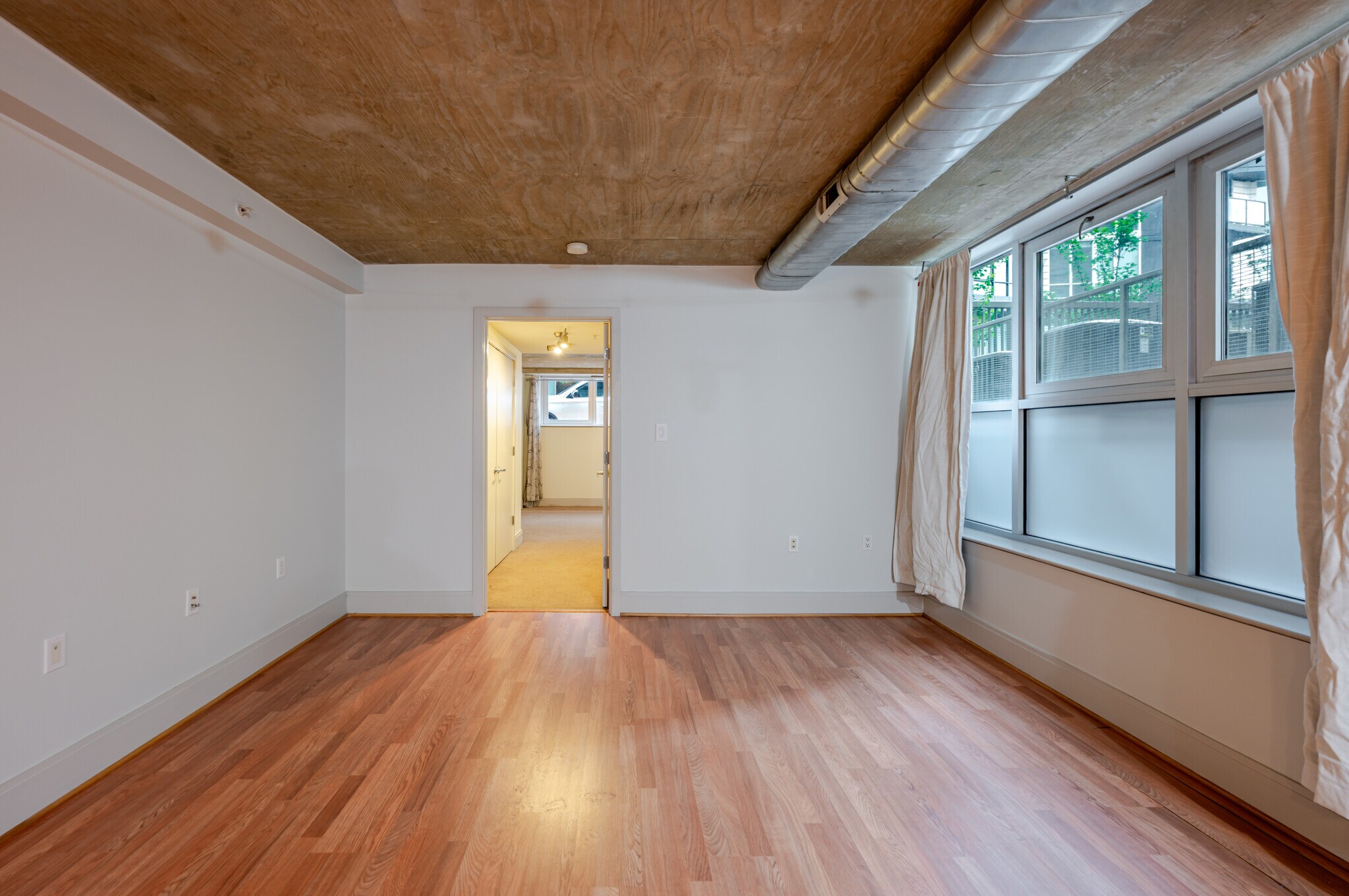 Building Photo - 929 Florida Ave NW