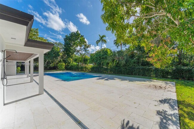 Building Photo - 7760 SW 125th Terrace