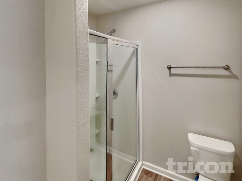 Building Photo - 4605 Hazelburn Dr