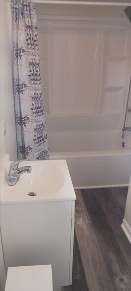 Building Photo - 713 Jackson St