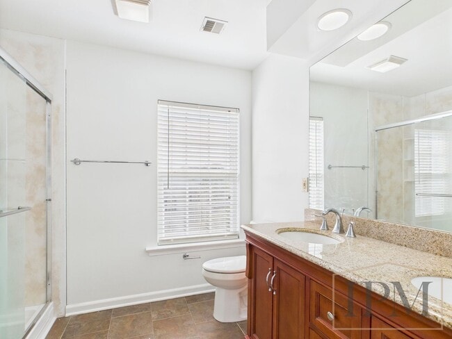 Building Photo - Available Now - 3 Bedroom Home in Dallasto...