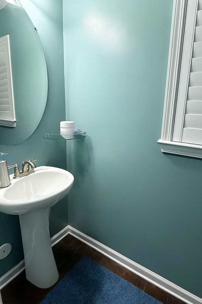 Building Photo - 850 New Derby Ln