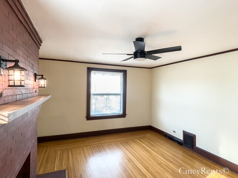 Building Photo - 3538 Burch Ave