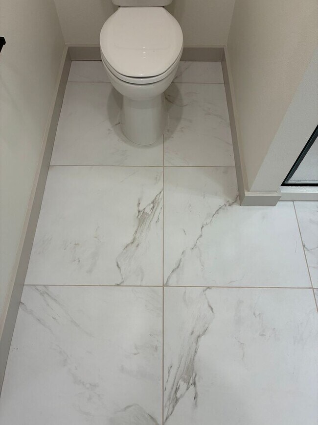 Building Photo - Brand new 2 bed 2 bath home - Springfield MO