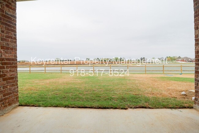 Building Photo - New Construction with Pond View! 4 Bed 2 Bath Broken Arrow