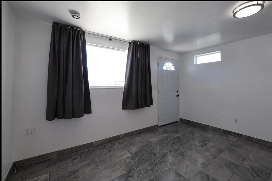 New Door and windows - 66800 San Rafael Rd